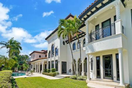 Las Olas Luxury Mediterranean Waterfront Mansion