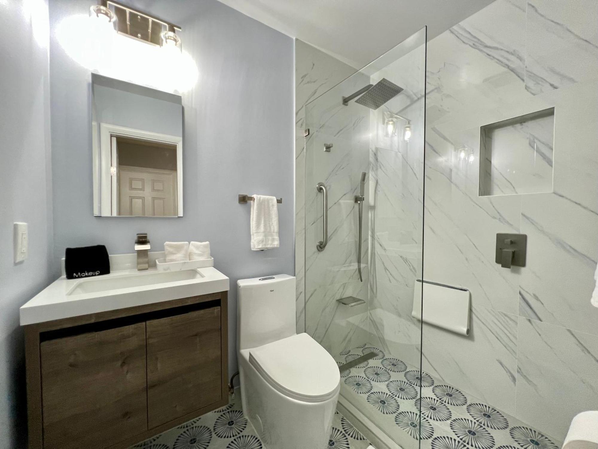 Apartment Michloe - Steps From Wilton Drive