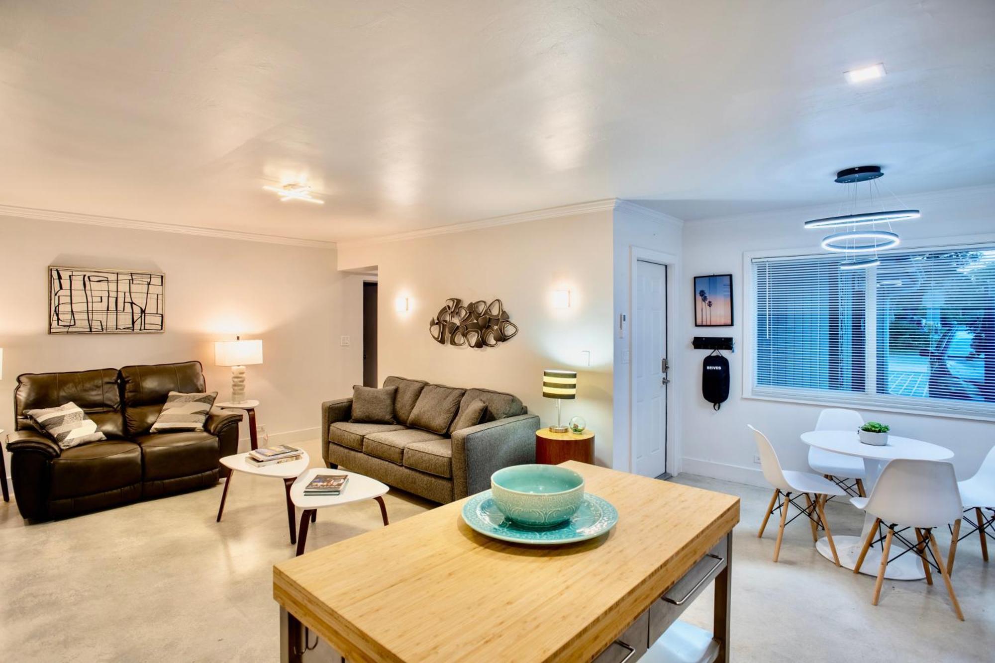 Holiday home Walk To Wilton Drive - Spacious & Quiet #2 Hot Tub! Fort Lauderdale