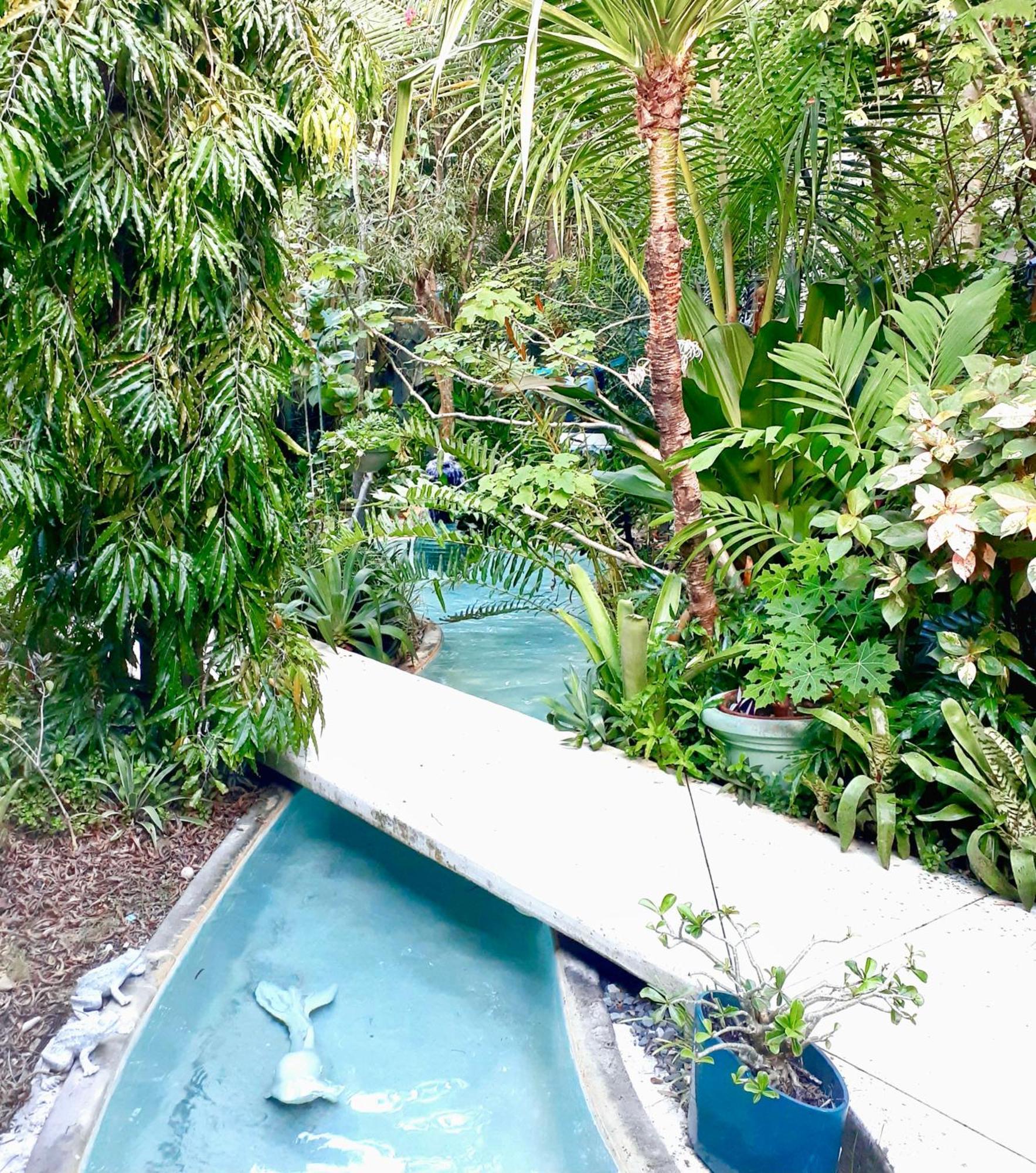 Unique Art & Nature Hideaway Walk To Wilton Drive Holiday home *