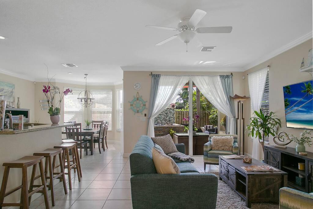 Relaxing Zen Oasis In Wilton Manors