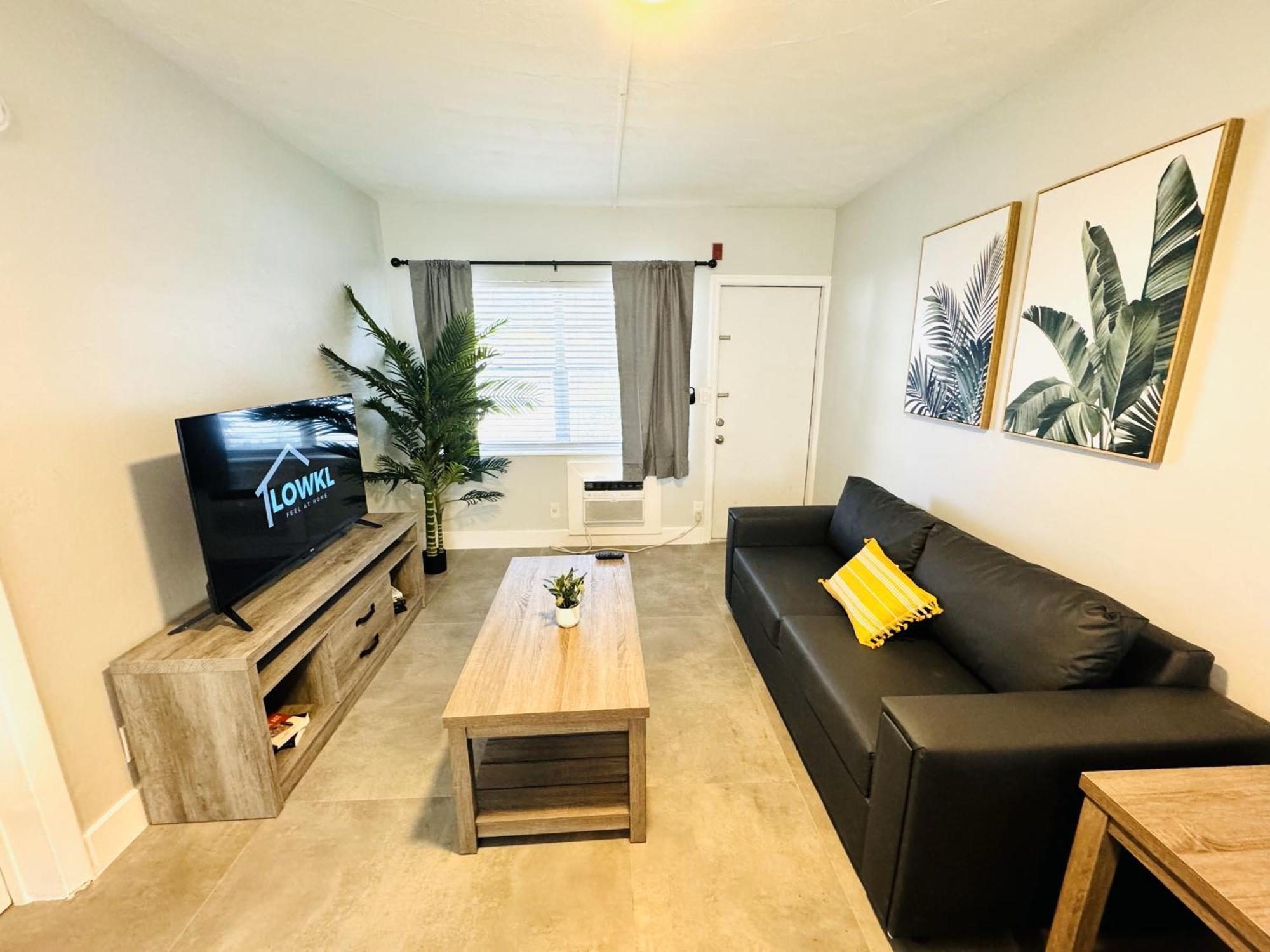 By Lowkl Apartment Fort Lauderdale