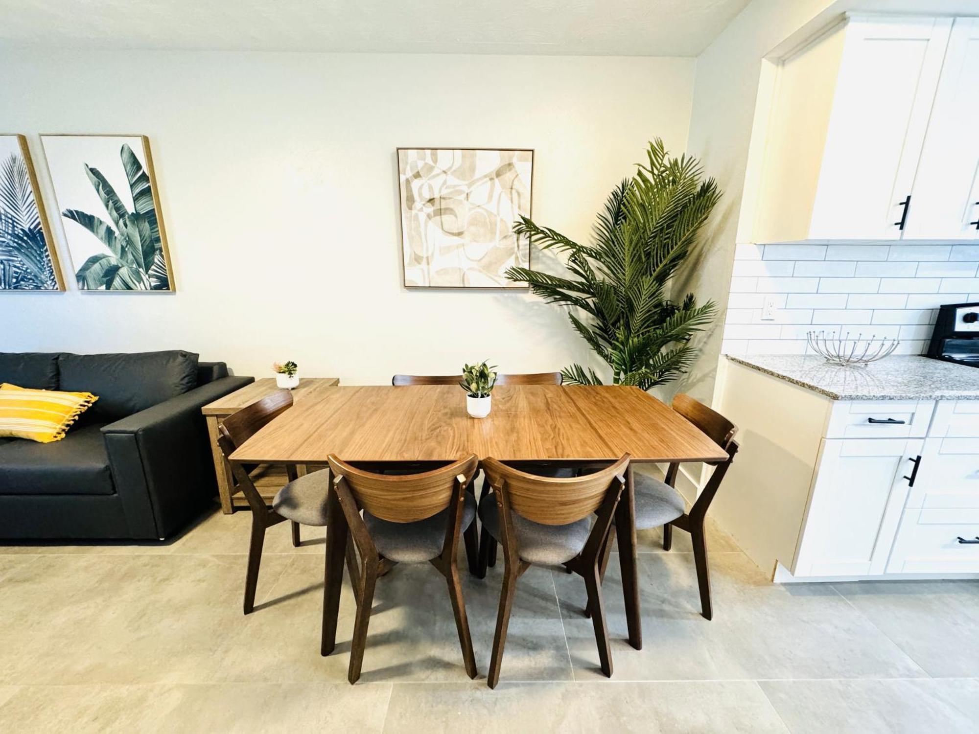 Apartment By Lowkl *