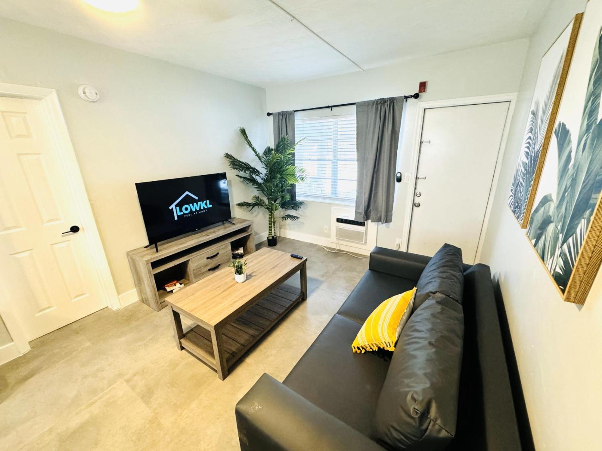 Apartment By Lowkl
