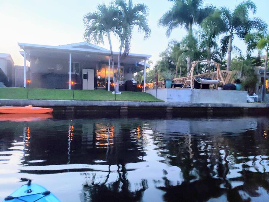 Apartment Heated Pool, Yard, Laundry, Kayaks, Bbq, Kitchen *