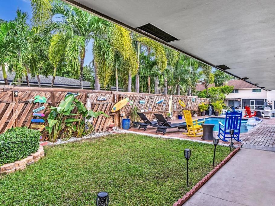 Heated Pool, Yard, Laundry, Kayaks, Bbq, Kitchen Apartment *