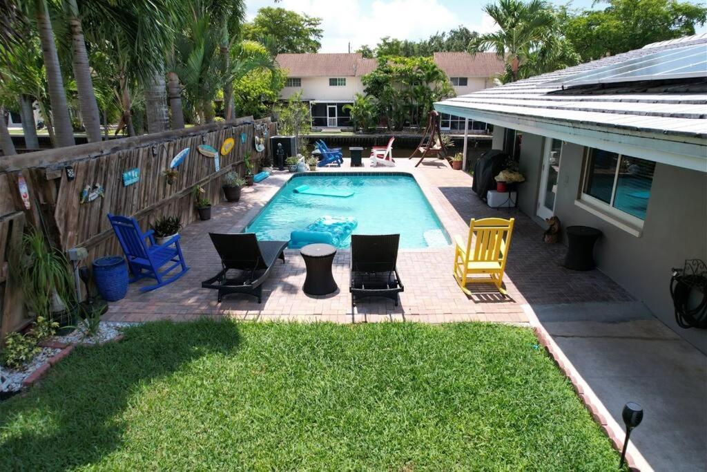 Heated Pool, Yard, Laundry, Kayaks, Bbq, Kitchen *