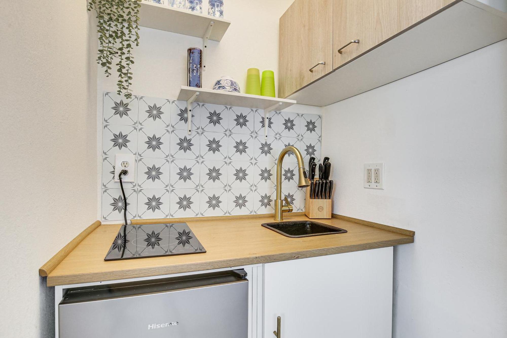 Lauderdale 6 Mi To Olas Beach! Apartment