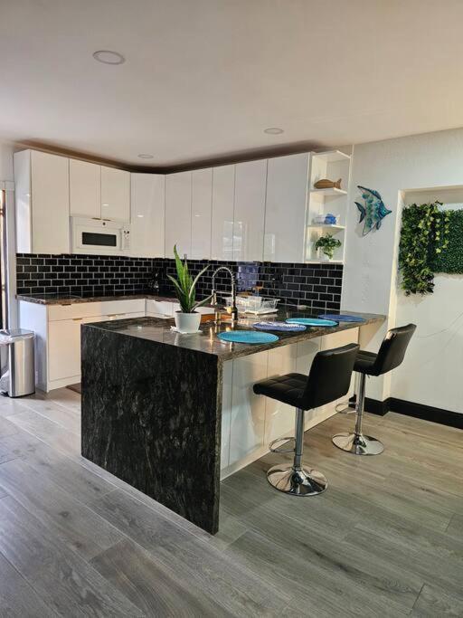 Quiet House Near The Hard R Casino And Fll Airport * Fort Lauderdale