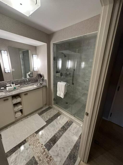 Apartment New Serene In Luxury *