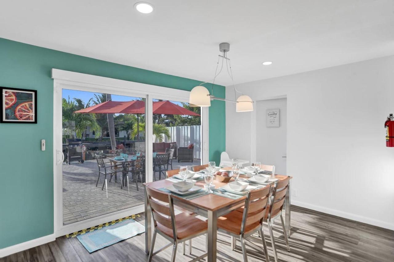 Gorgeous Poolhome On The Canal Holiday home Fort Lauderdale