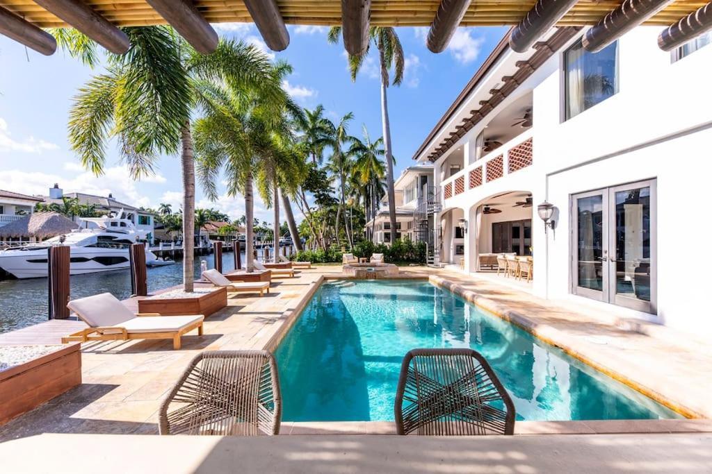 Tropical Waterfront 7 Bedroom House In Seven Isles Villa Fort Lauderdale