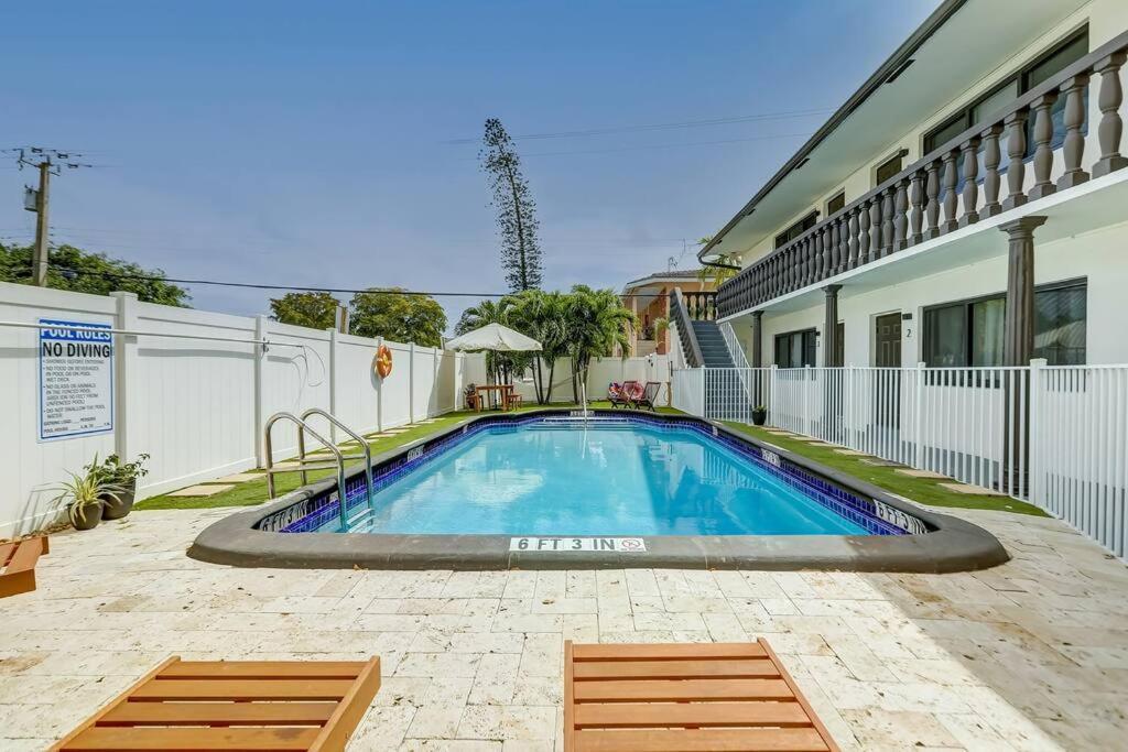 2br Coastal Getaway! Apartment *
