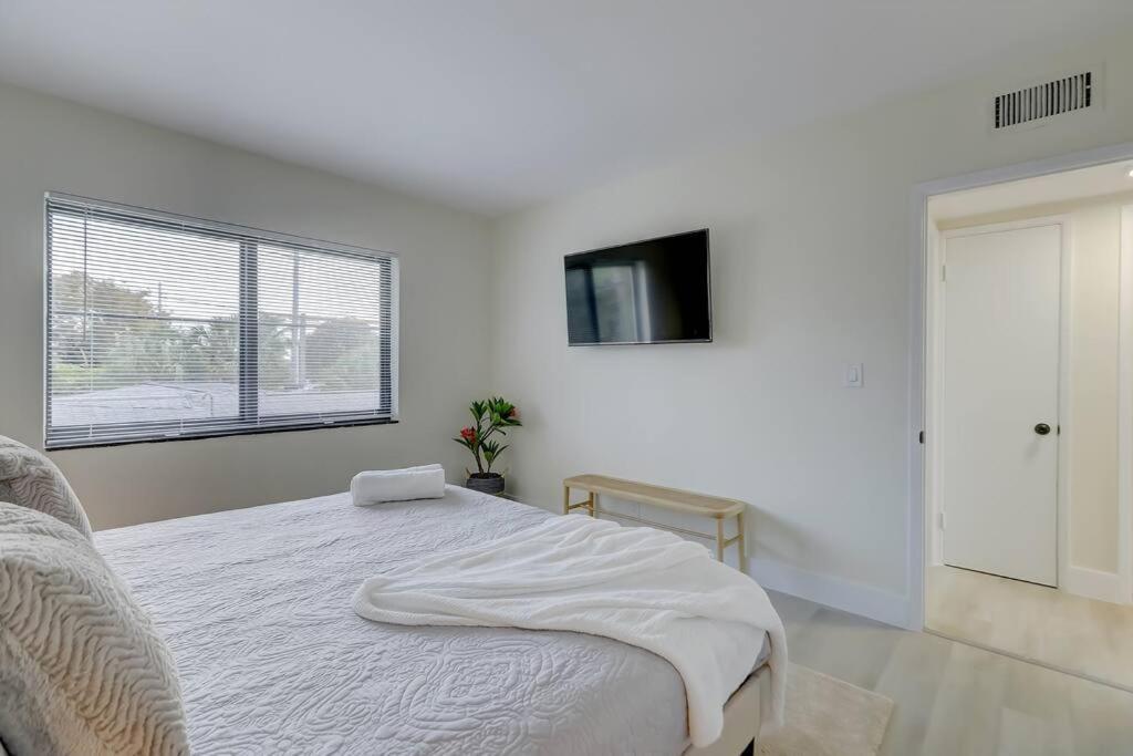 2br Coastal Getaway! Apartment Fort Lauderdale