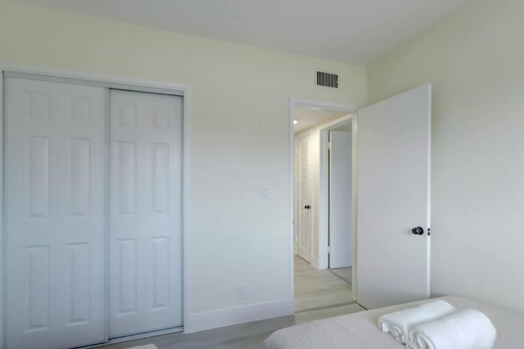 2br Coastal Getaway! Apartment Fort Lauderdale