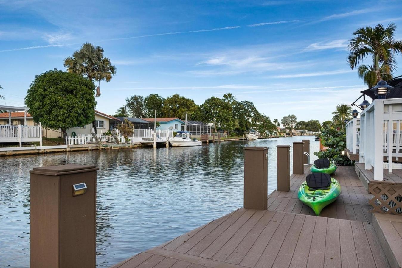 Holiday home 4bd Waterfront Dock Pool Fort Lauderdale
