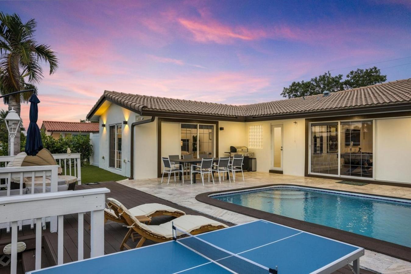 4bd Waterfront Dock Pool Fort Lauderdale