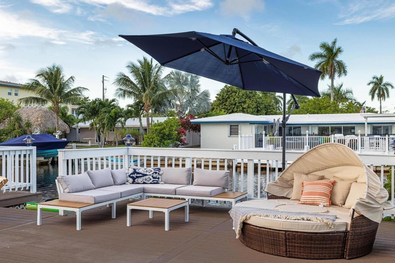 4bd Waterfront Dock Pool Fort Lauderdale