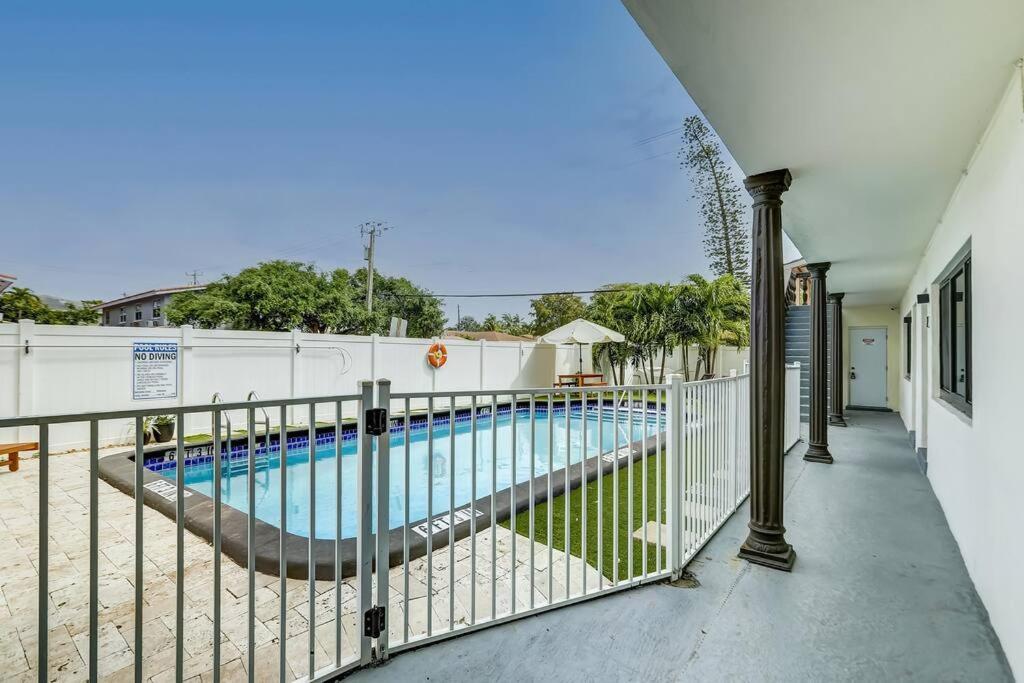 Apartment 2br Cozy Fll Retreat! *