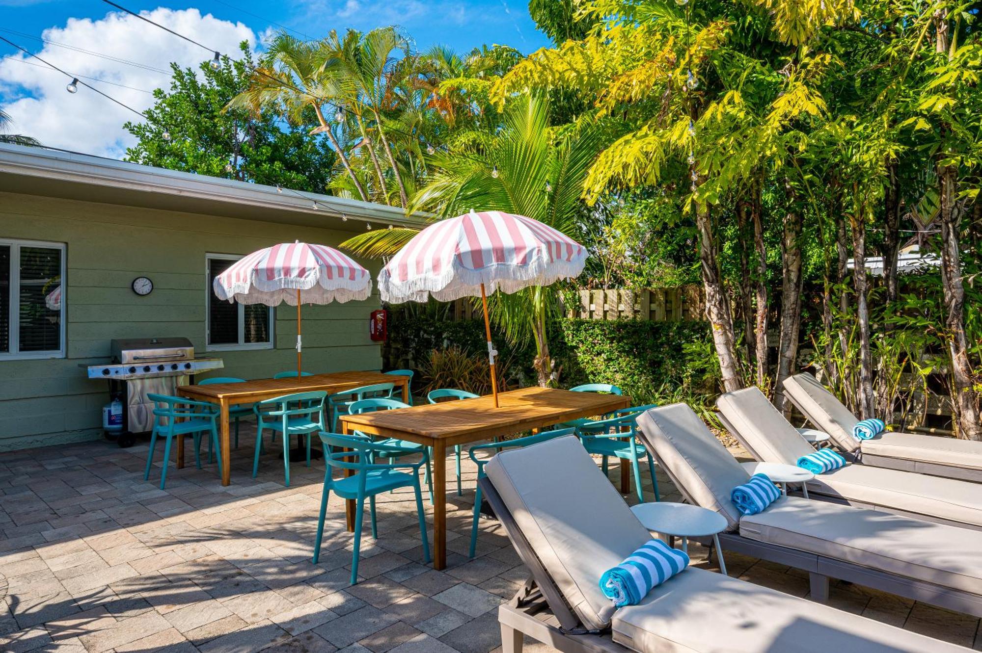 Apartment Bright: Tropical Retreat - Ridge - East Sunrise Blvd Fort Lauderdale