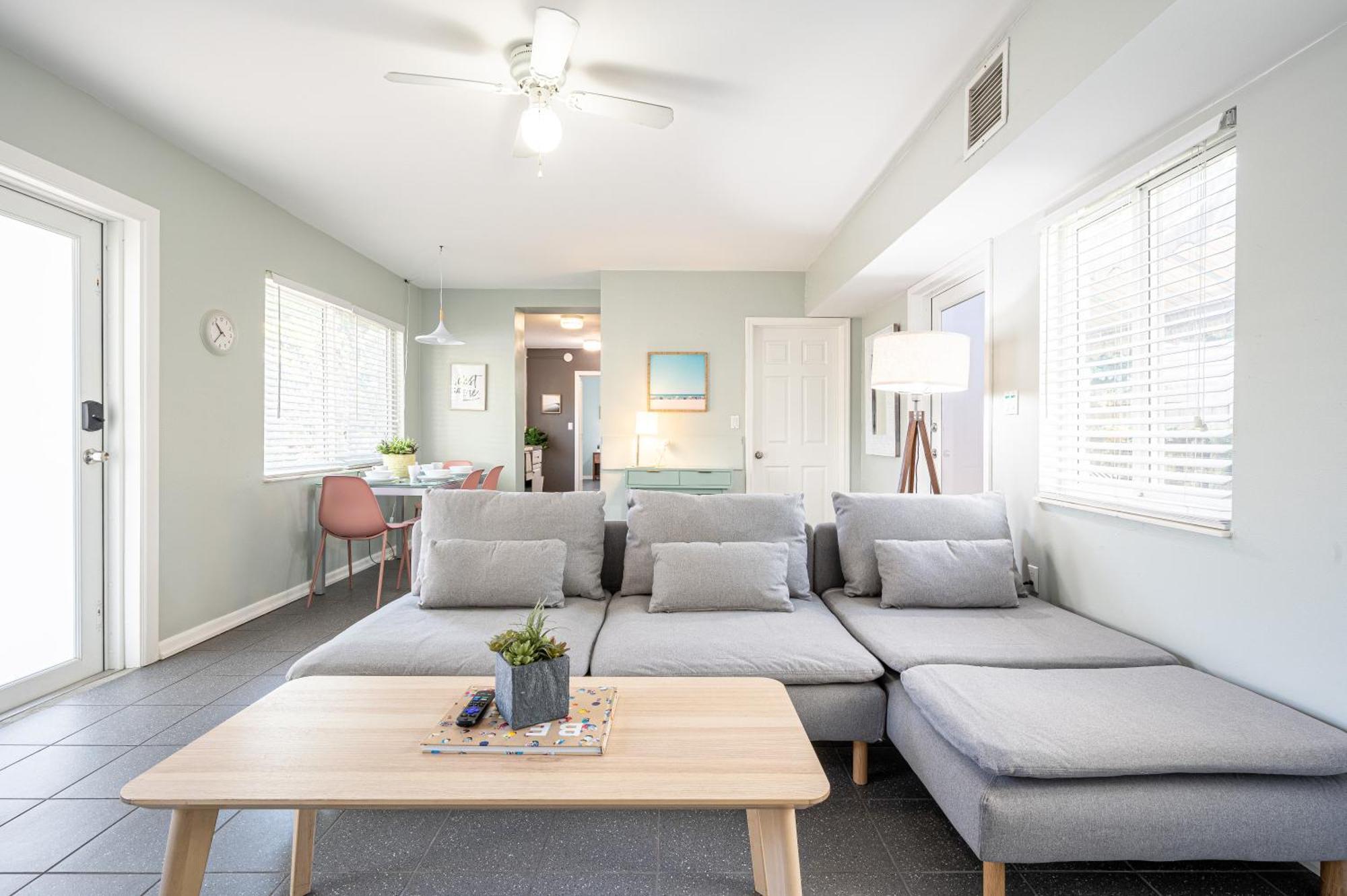 Bright: Tropical Retreat - Ridge - East Sunrise Blvd * Fort Lauderdale