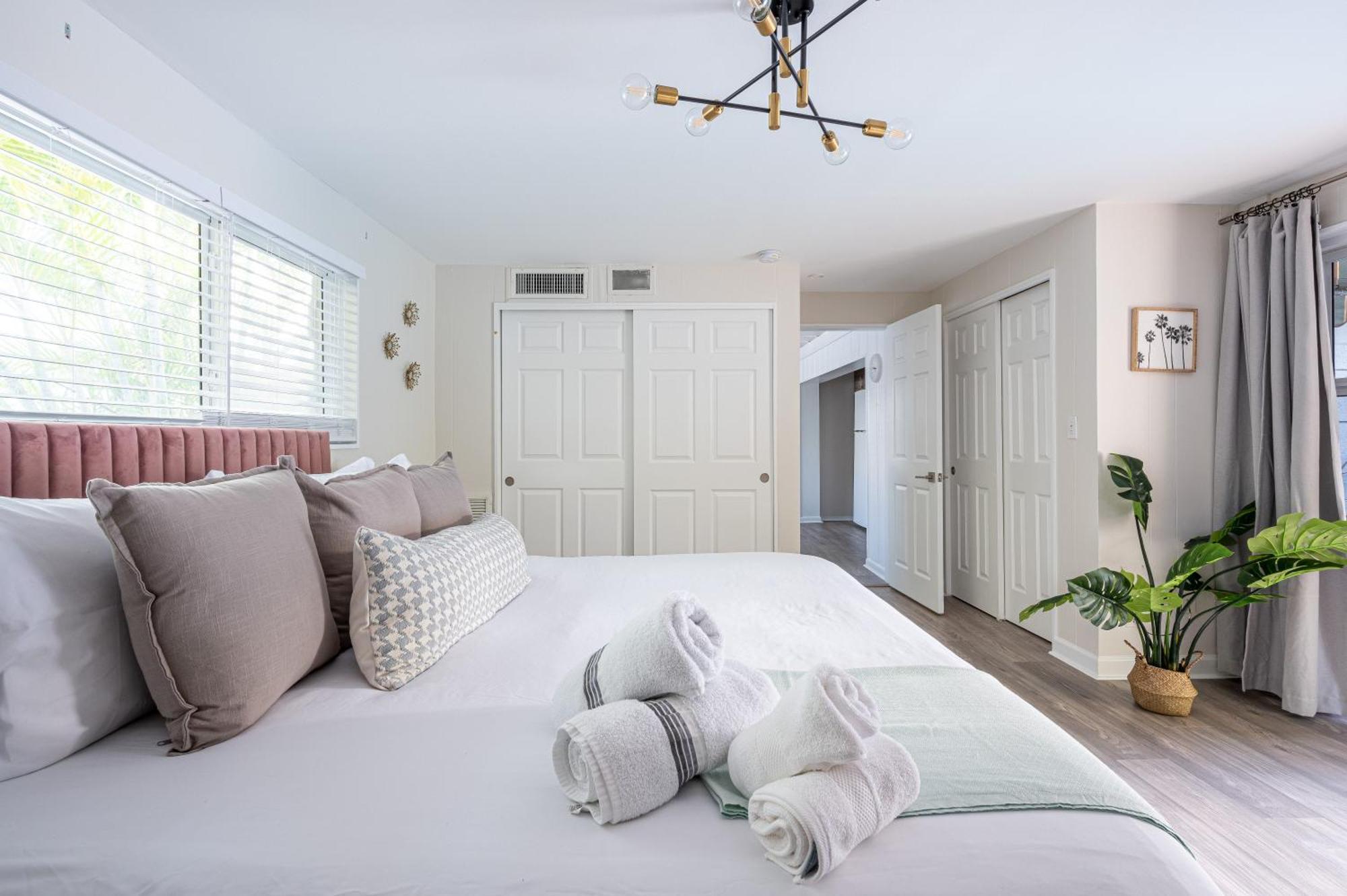 Bright: Tropical Retreat - Ridge - East Sunrise Blvd * Fort Lauderdale