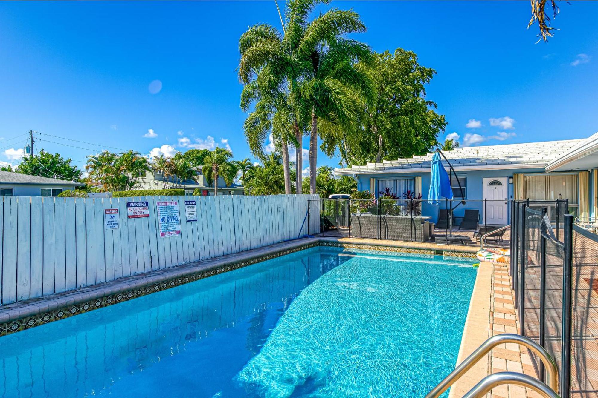 Radiant Palms Apartment *