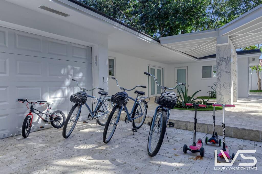 Cascada-luxe Heated Pool Hottub Wlk 2 Holiday home Fort Lauderdale