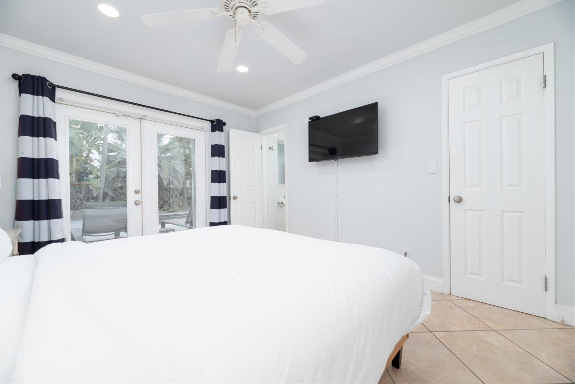 Luxurious Lauderdale Pool * Fort Lauderdale