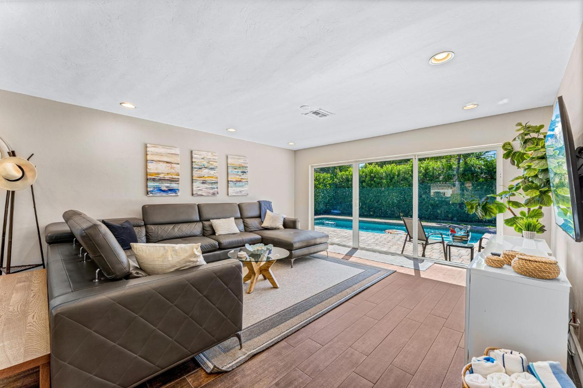 Exquisite House In Lbts- 7 Min Walk To The Beach! Holiday home Fort Lauderdale