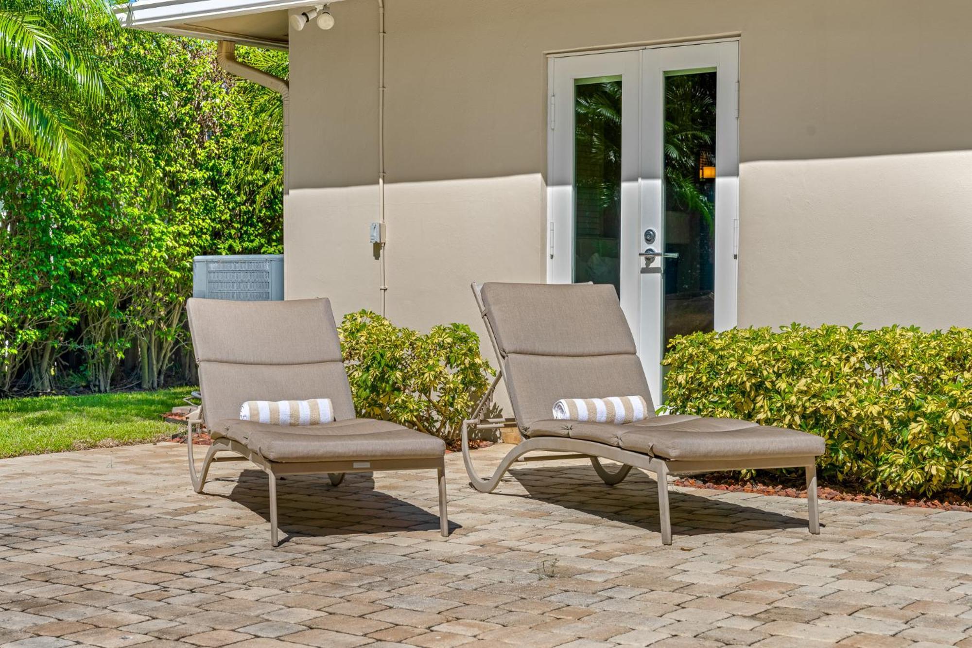 Gorgeous 3br2ba In Lbts- Walk To The * Fort Lauderdale