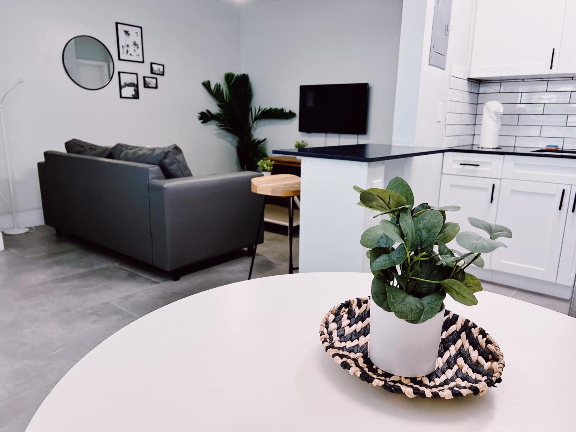 Apartment By Lowkl *