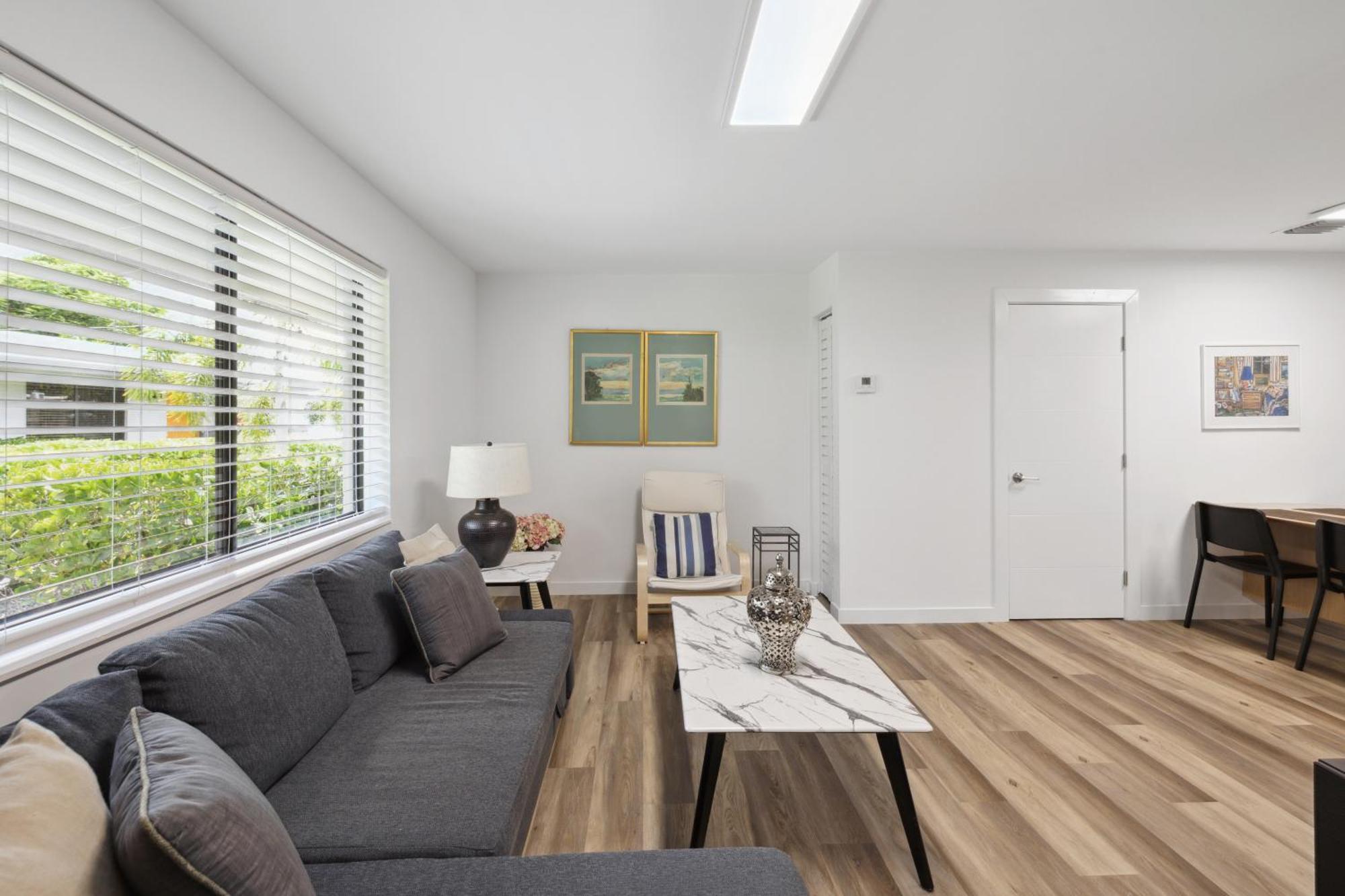 Harbourside Flats * Fort Lauderdale