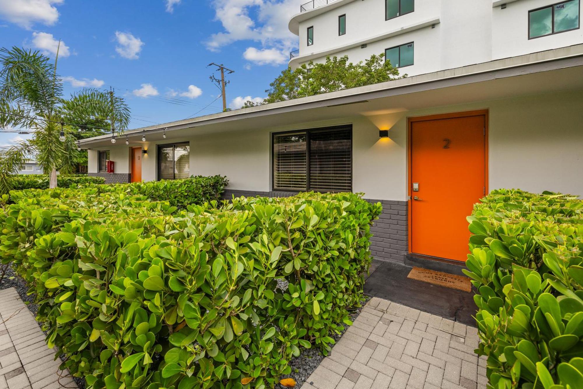 Harbourside Flats * Fort Lauderdale