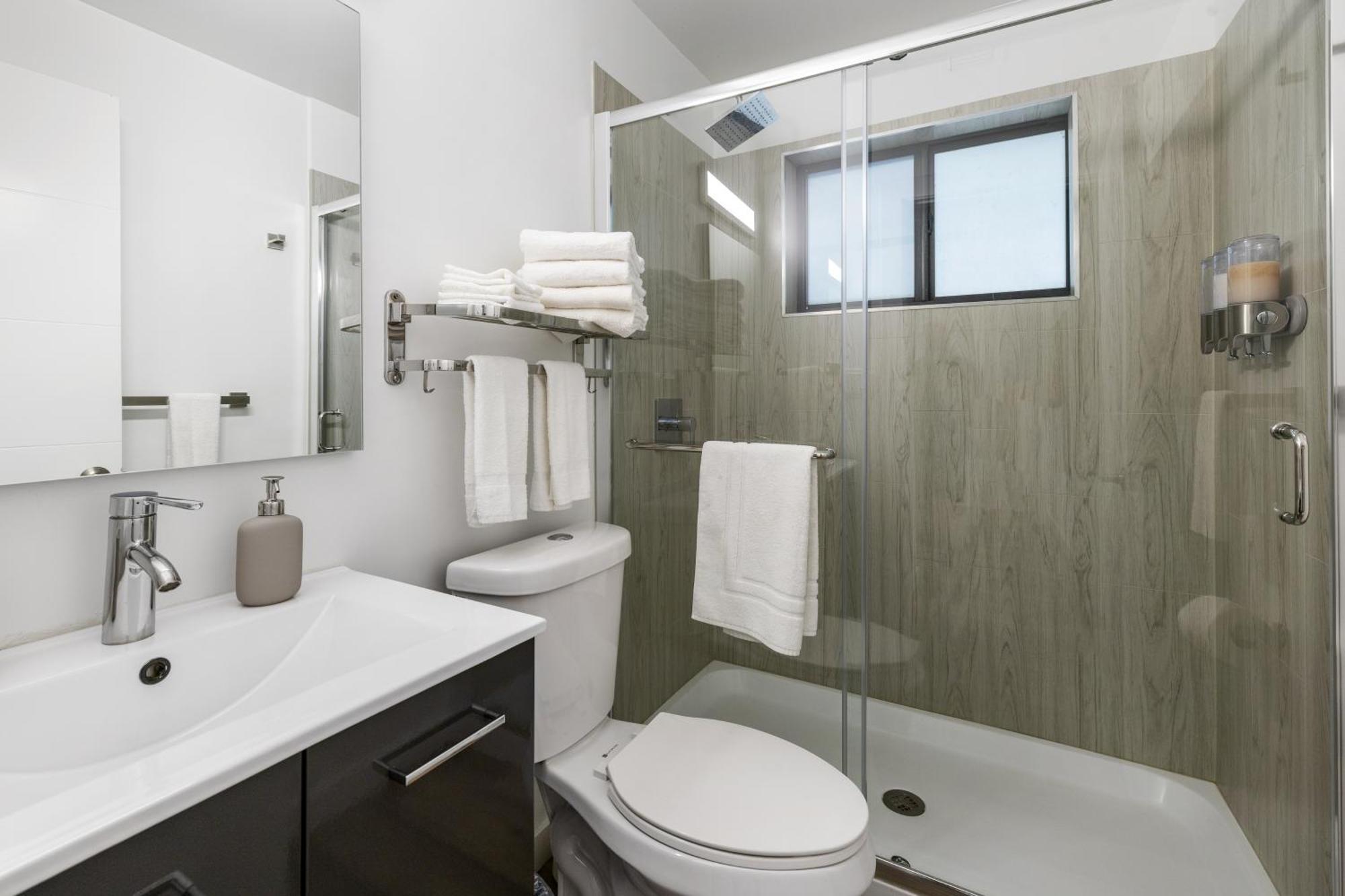 Harbourside Flats * Fort Lauderdale