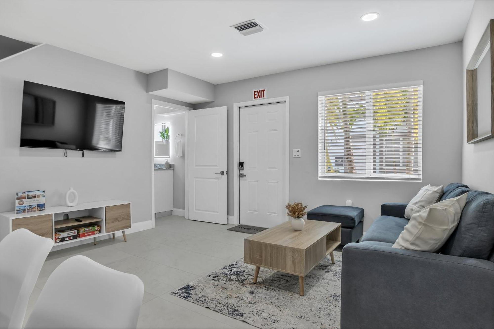 Sistrunk Shades Entire Compound 5 Homes 50 Guests Fort Lauderdale