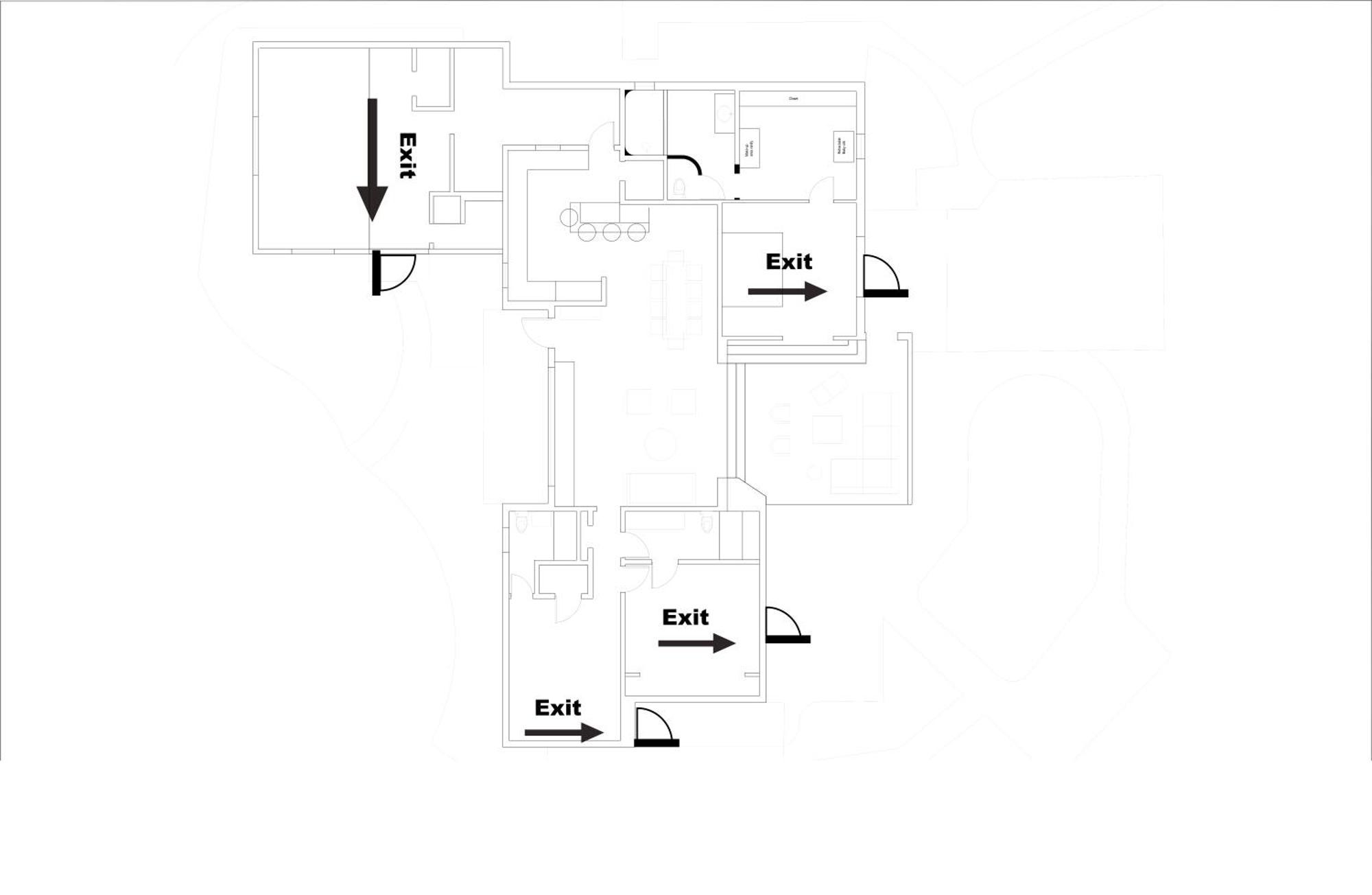 Newly Renovated Pool, Hot Tub, & Epic Backyard Villa *