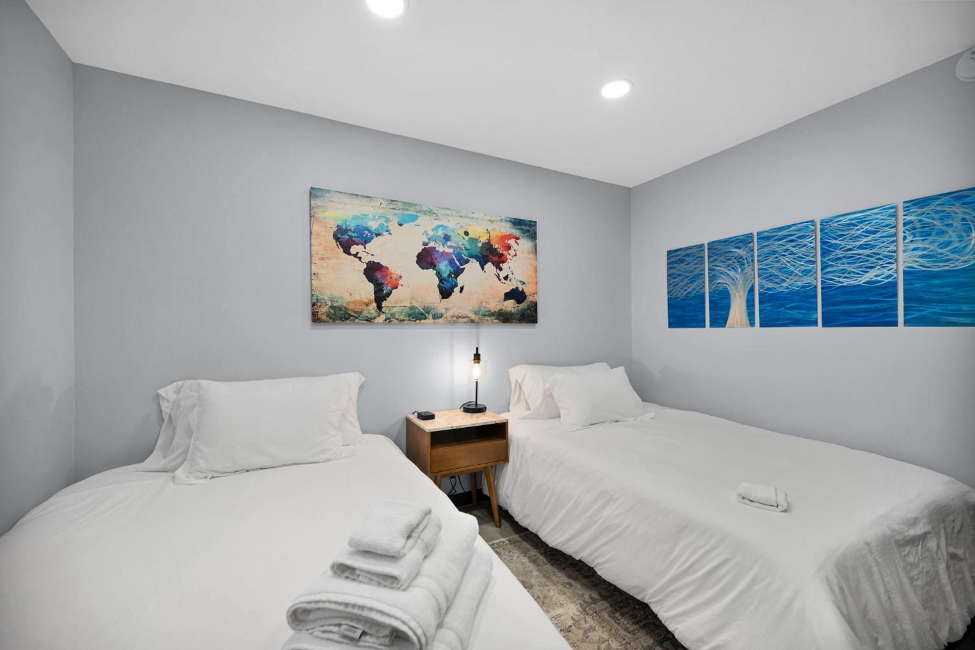Wilton Manors Villas - Florida Furnished Living Villa