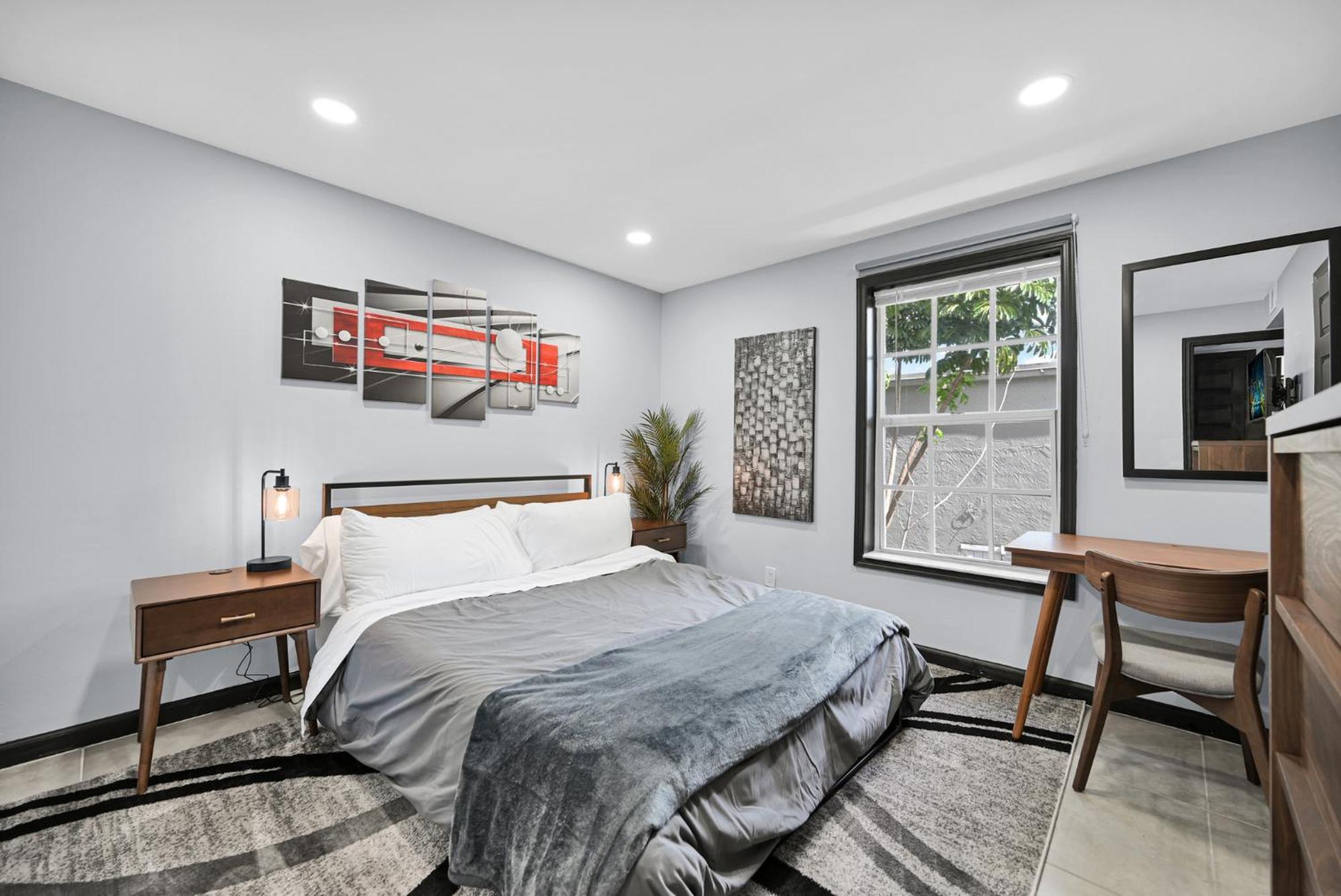 Wilton Manors Villas - Florida Furnished Living Fort Lauderdale