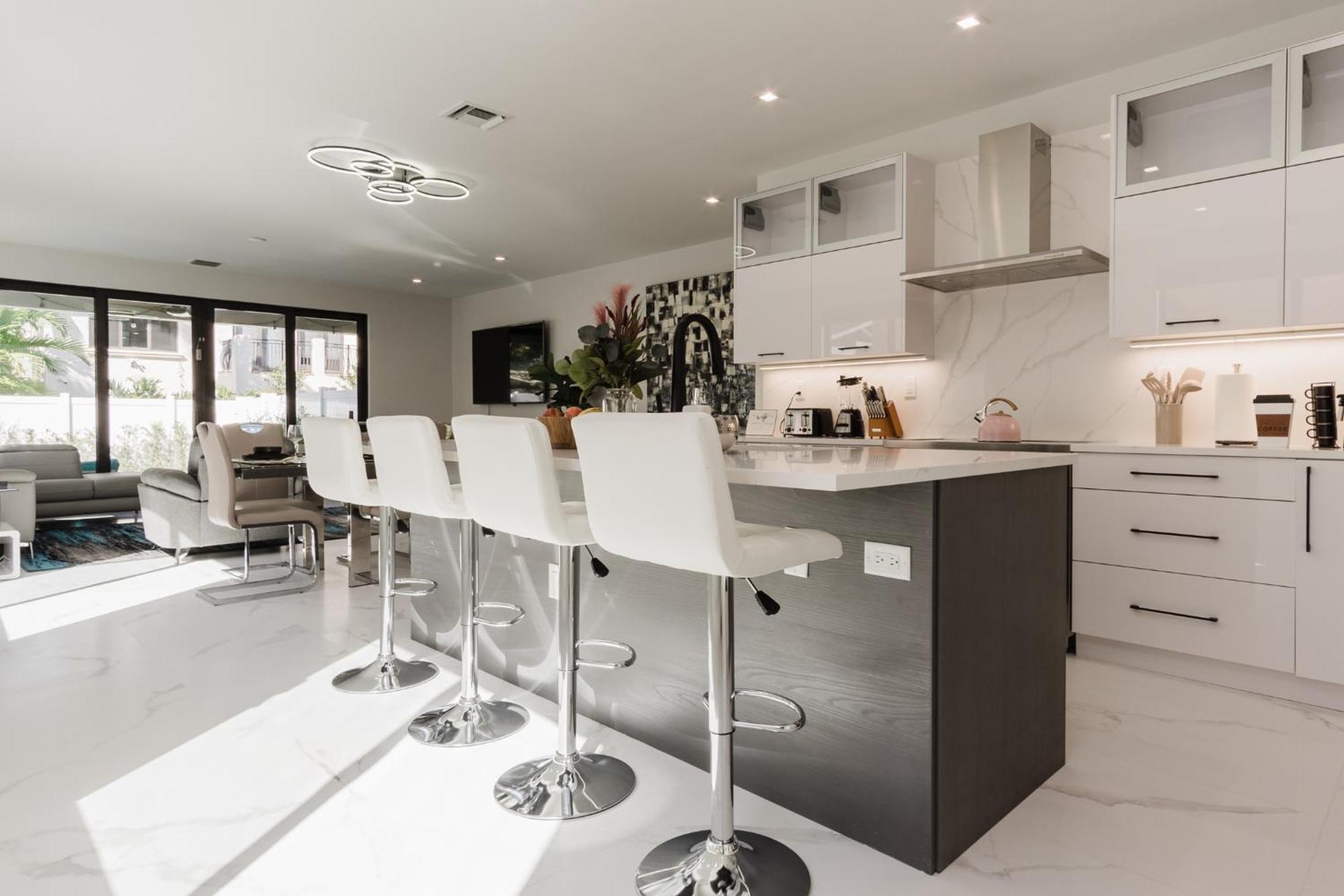 Holiday home Luxury Paradise Walk To Olas -5 Mins To
