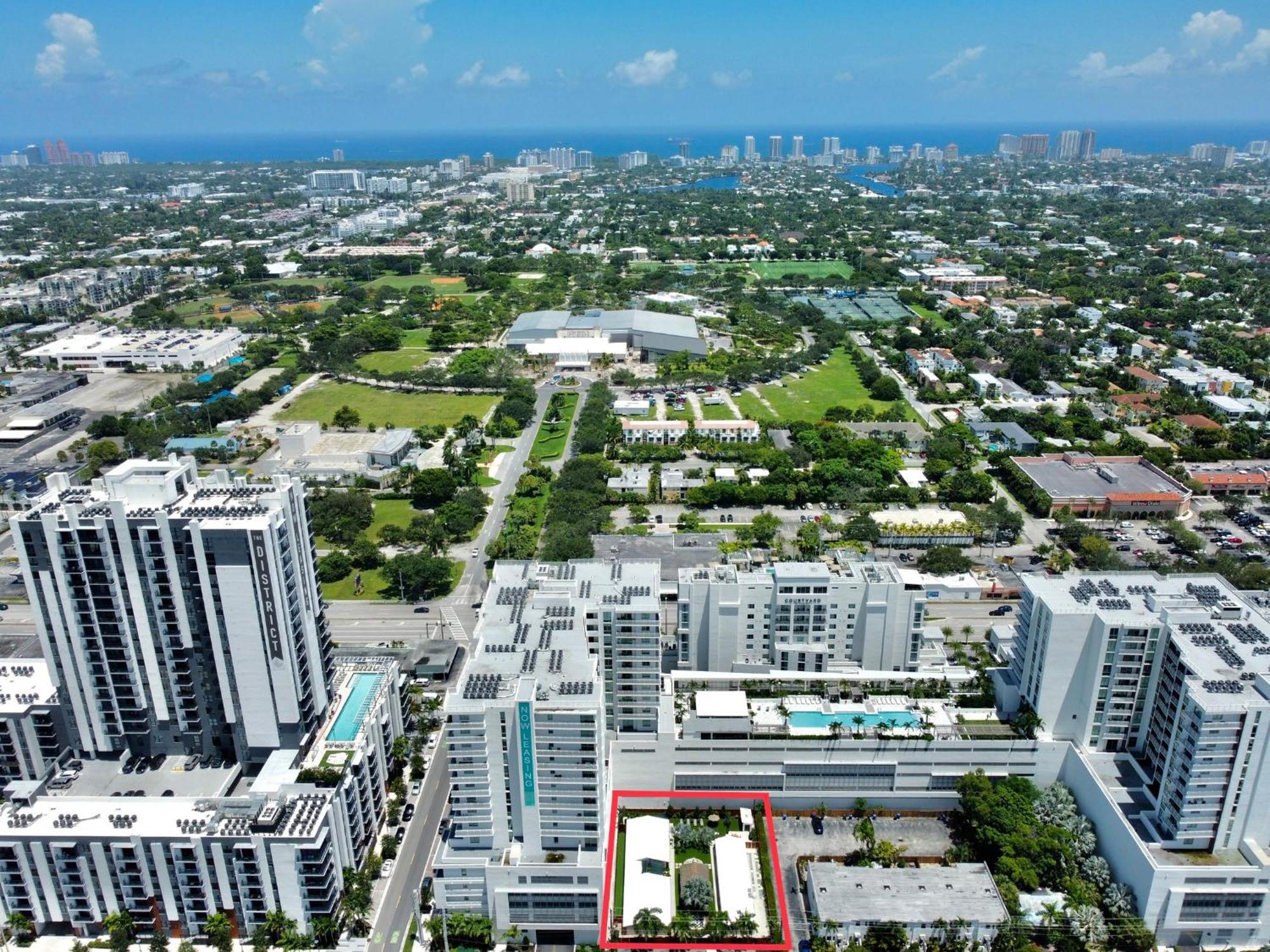 The Freedom House • Urban Oasis • Eclectic Retreat * Fort Lauderdale