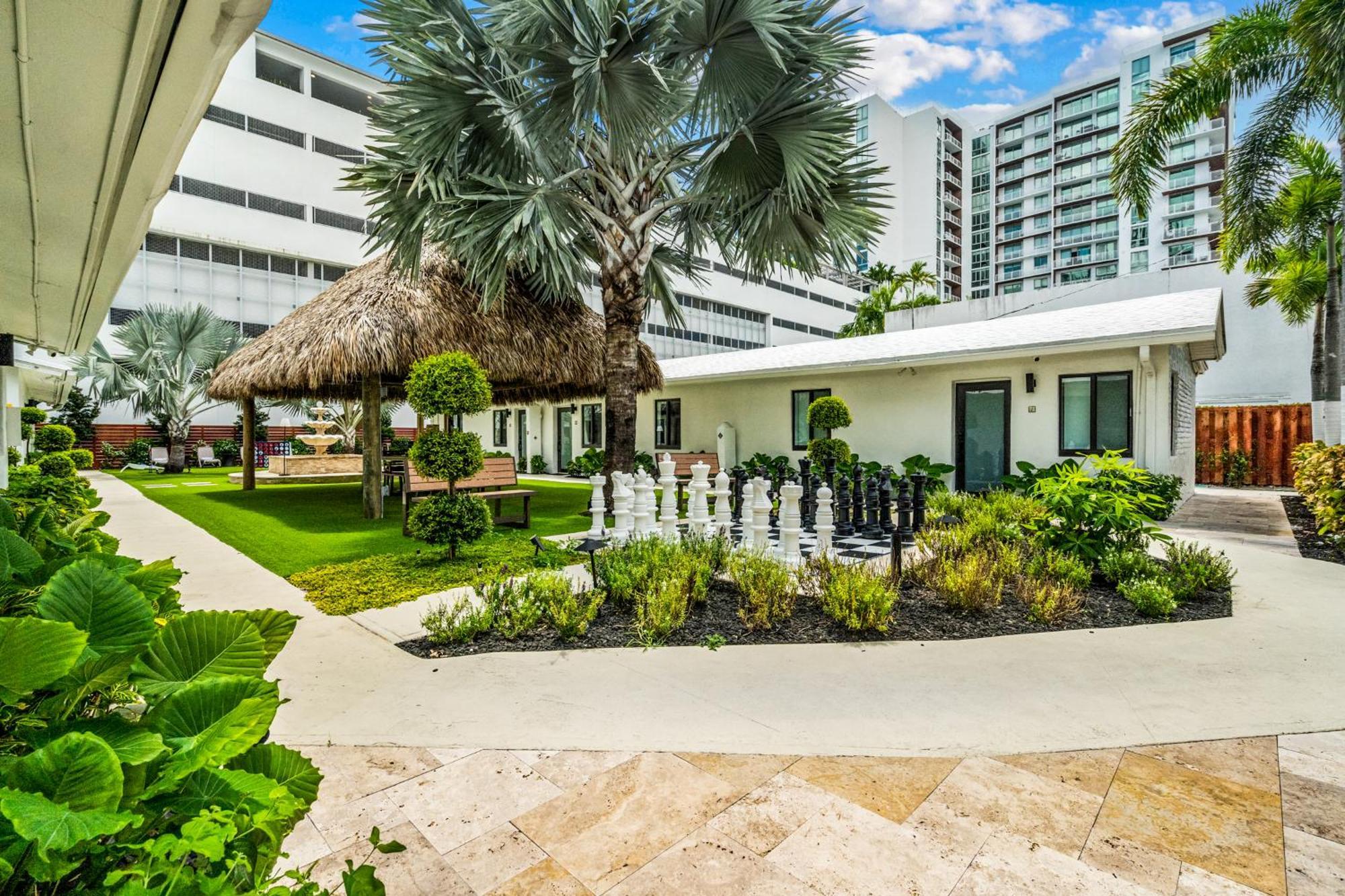 The Freedom House • Urban Oasis • Eclectic Retreat *