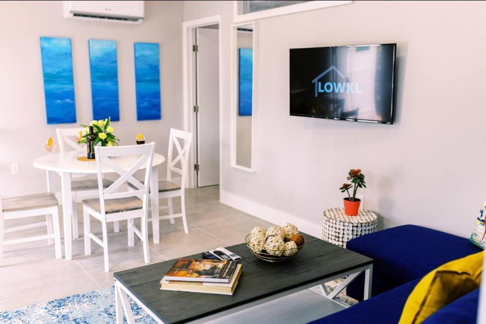 Casa Cordova By Lowkl Apartment
