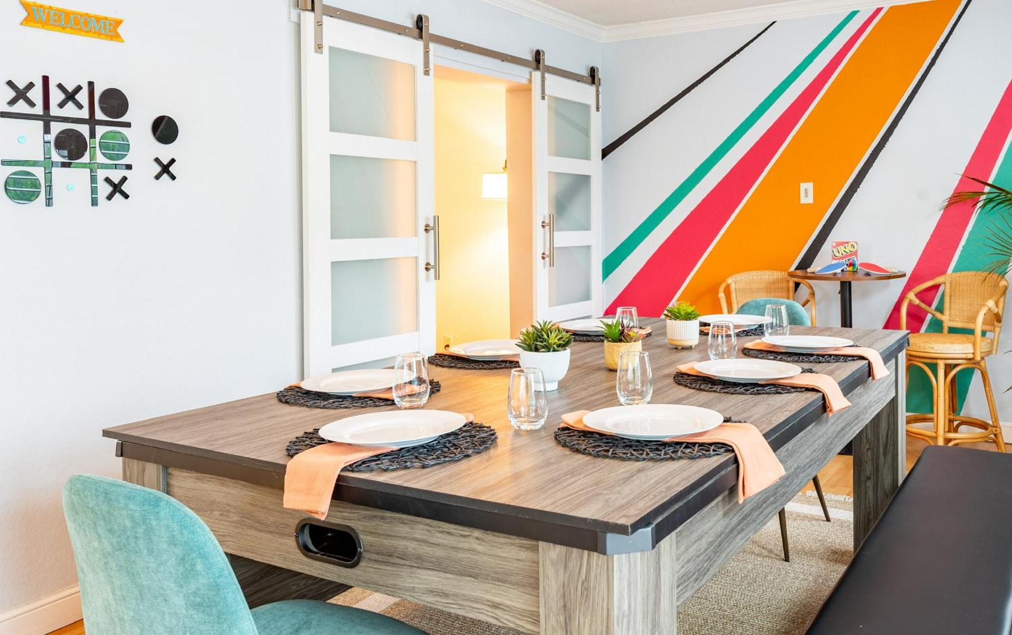 Colorful - Pool - Game - Basketball Court - Bbq & Holiday home Fort Lauderdale