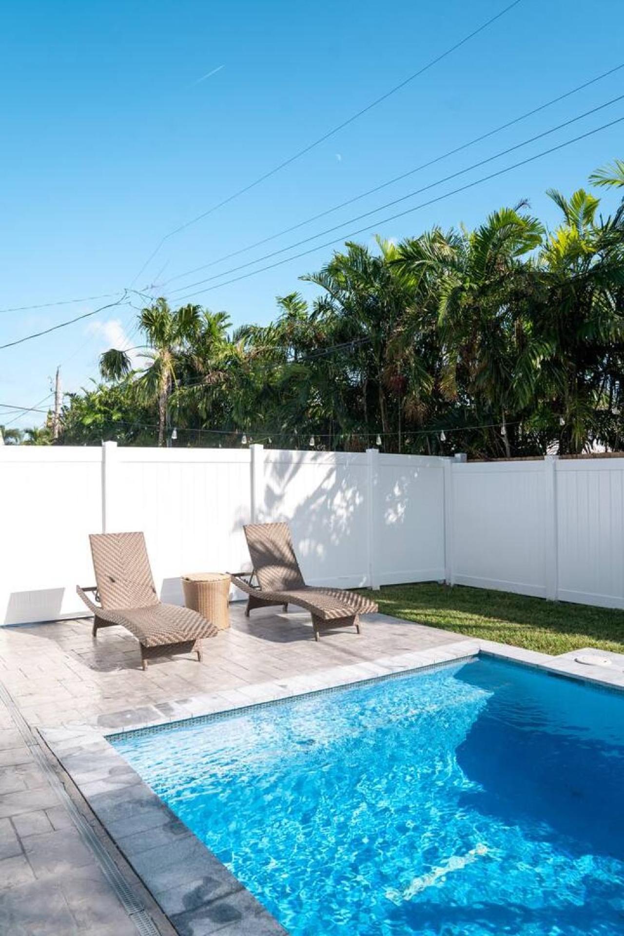 Luxe 6 Bed Heated Pool I 5 Min To I Bbq