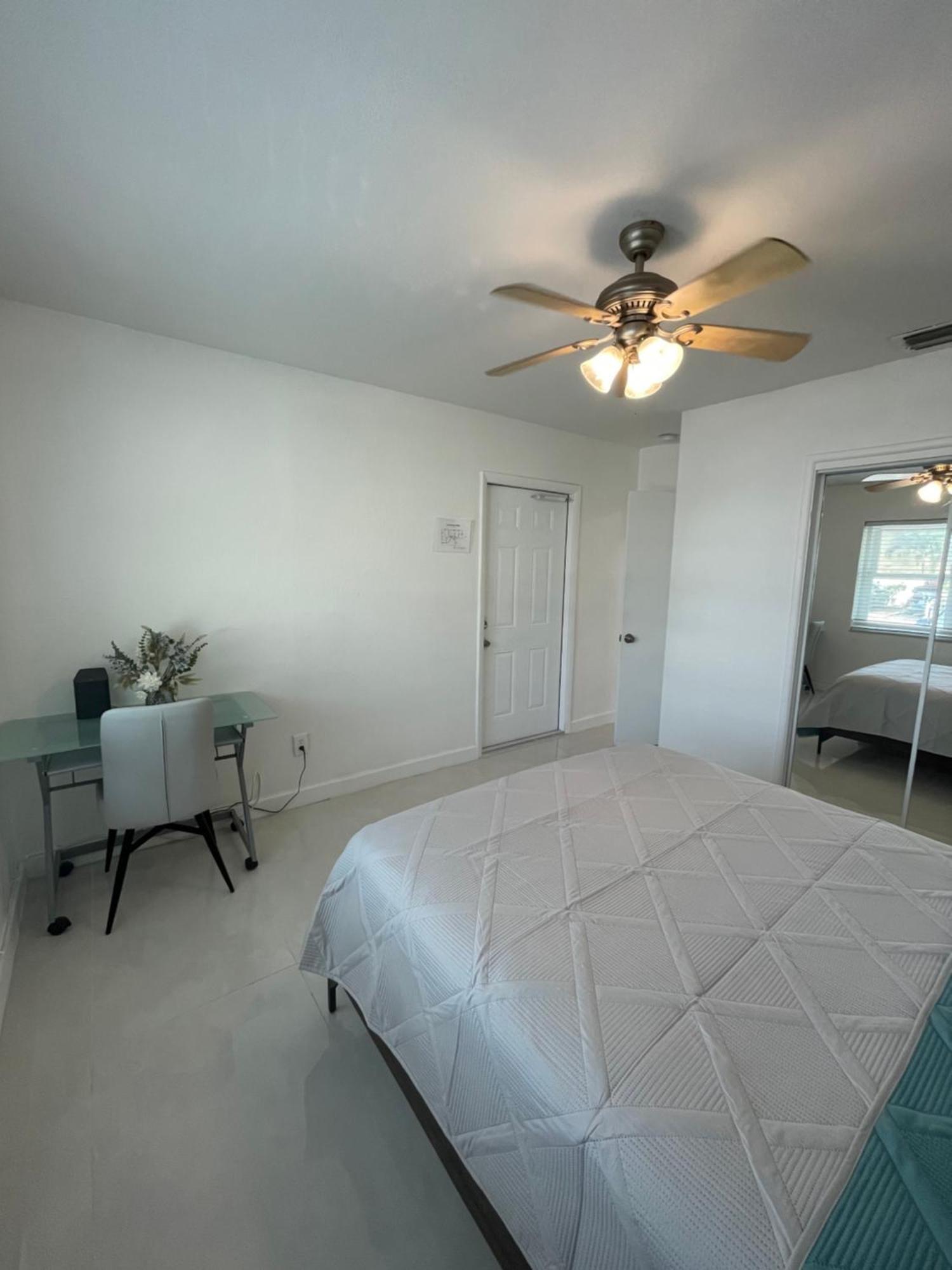 Apartment Cozy 2br Near The In Ft. Lauderdale. *