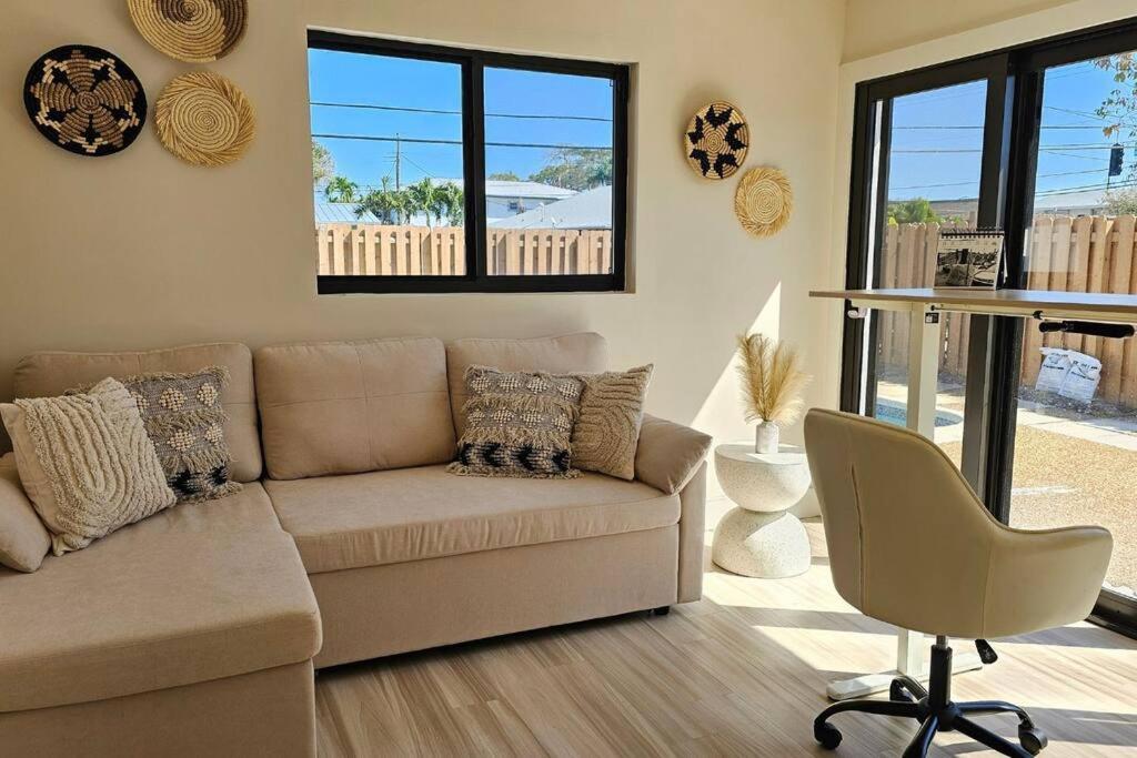 New - Tranquil Bliss Near Beach, Modern 3br Retreat * Fort Lauderdale