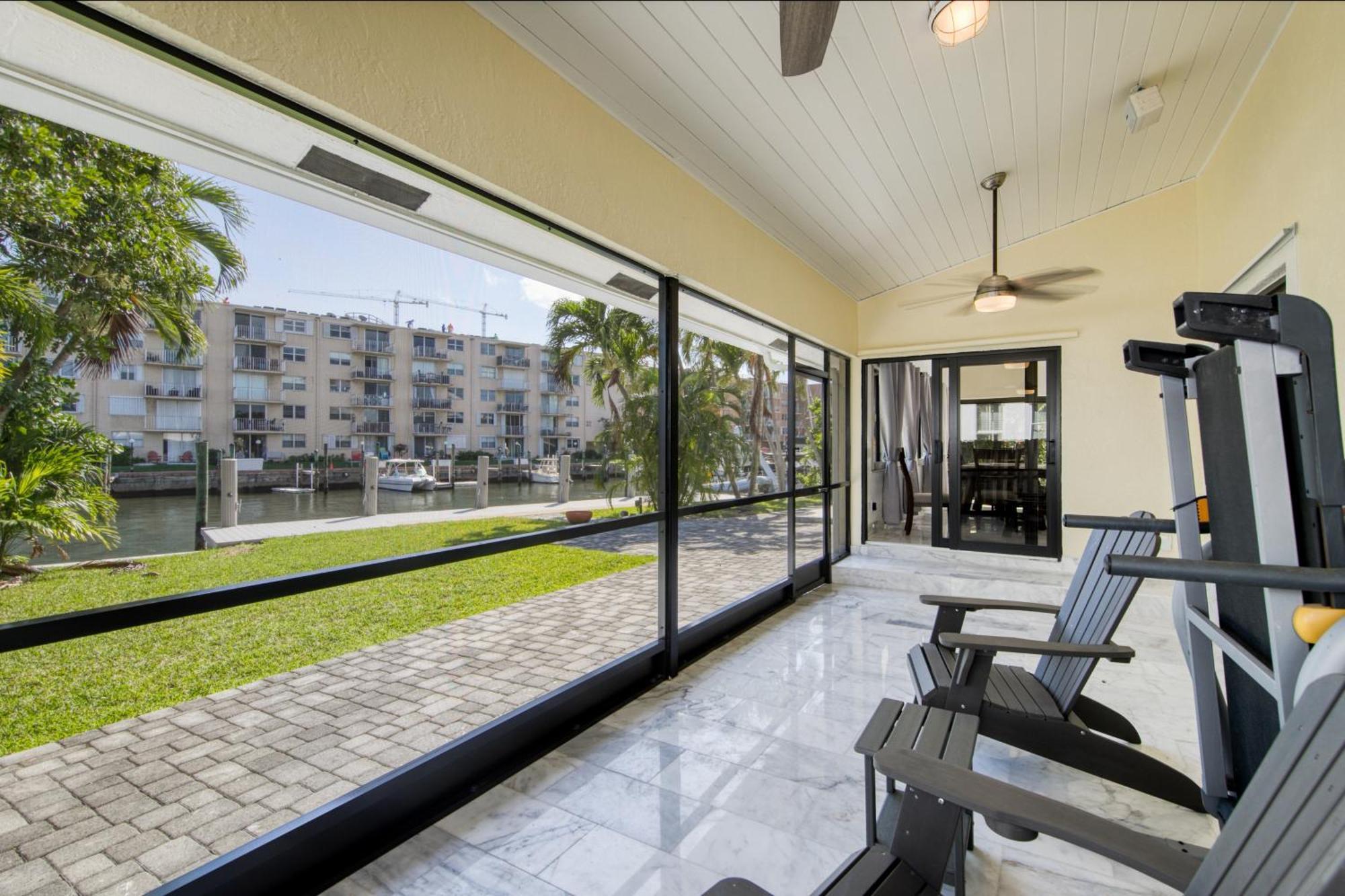 Marble House In Lauderdale Harbours