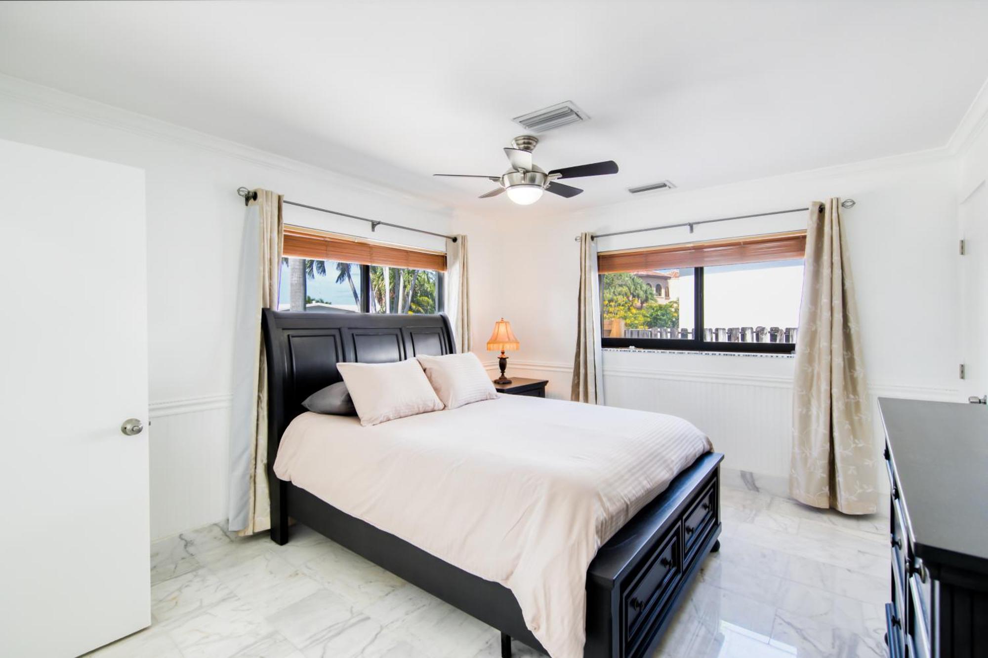 Holiday home Marble House In Lauderdale Harbours