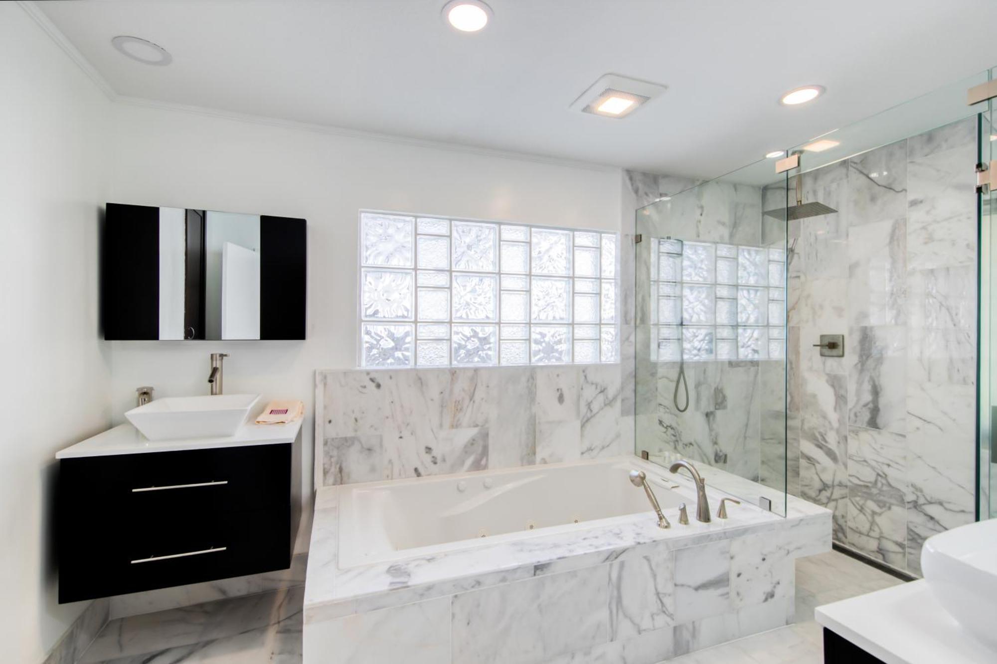 Marble House In Lauderdale Harbours Fort Lauderdale